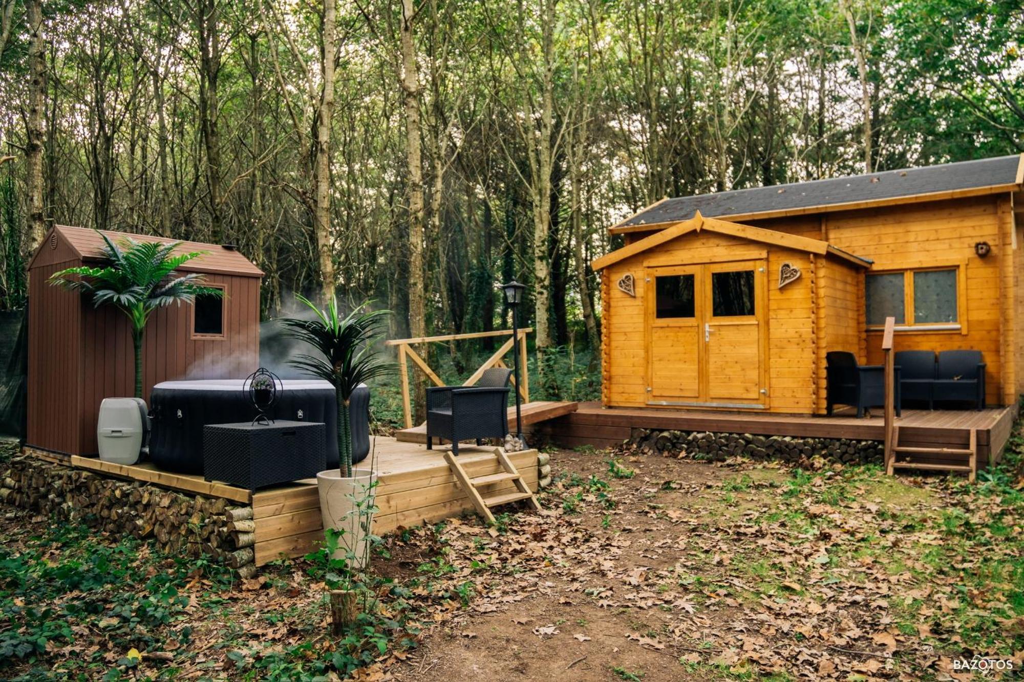 Cabane Insolite Avec Escape Game Saint-Évarzec Extérieur photo
