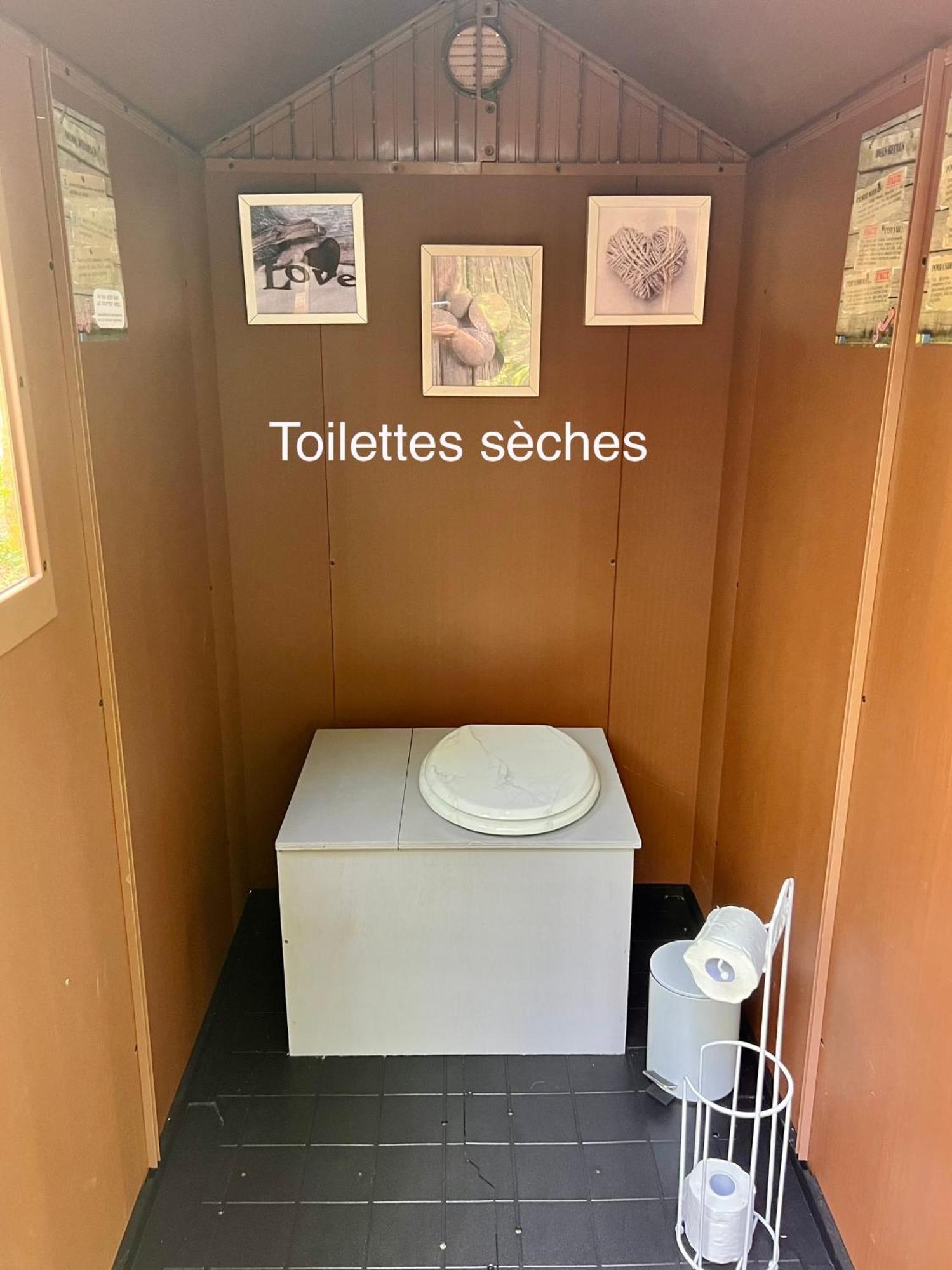 Cabane Insolite Avec Escape Game Saint-Évarzec Extérieur photo